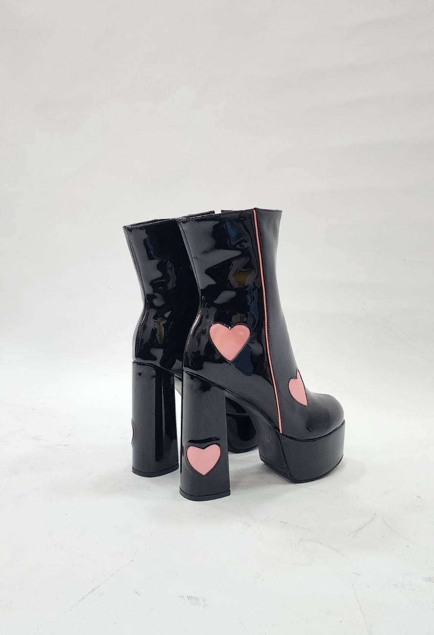 LOVE SHOE - BLACK