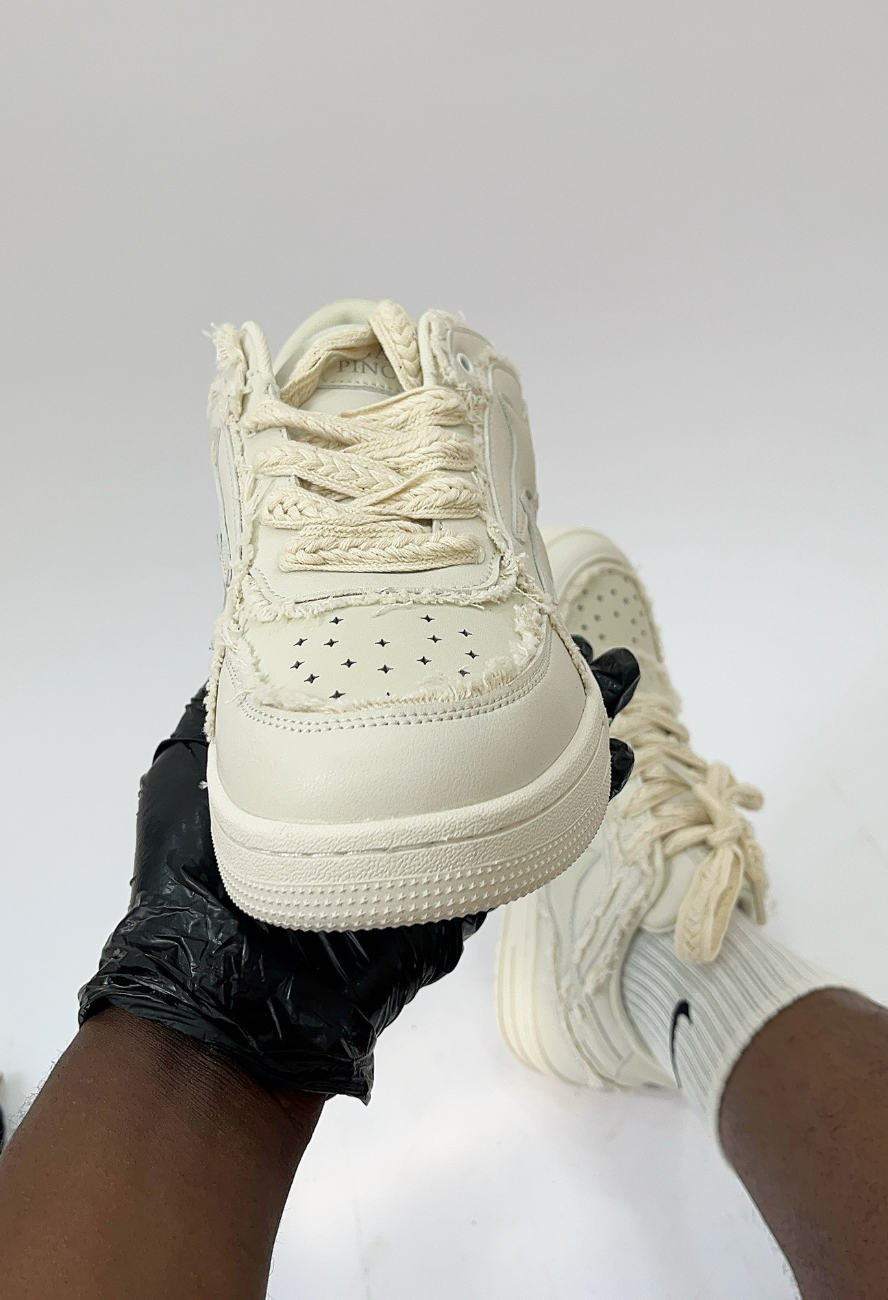 MQM Sneakers - WHITE( UNISEX)