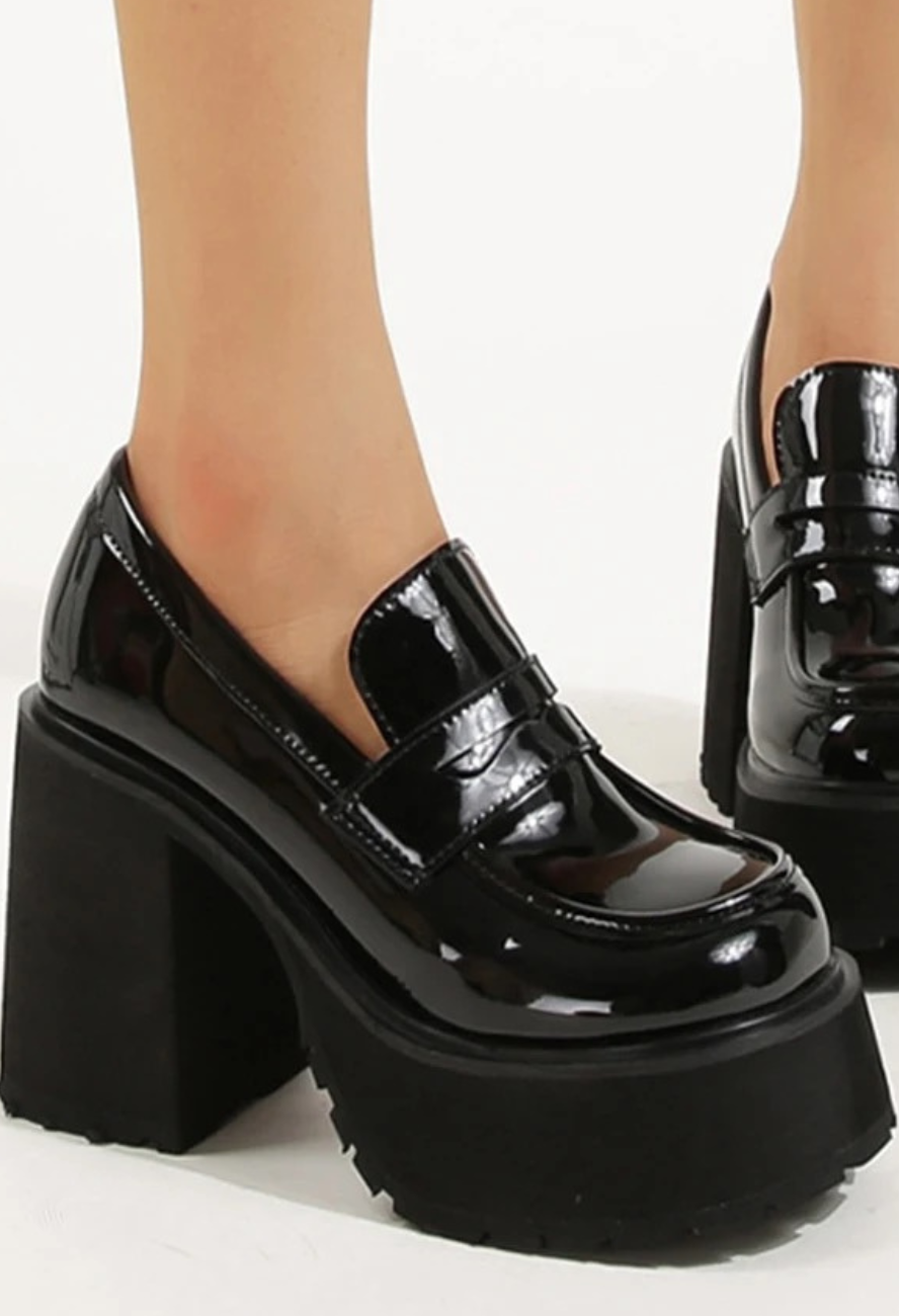 School Petty boot