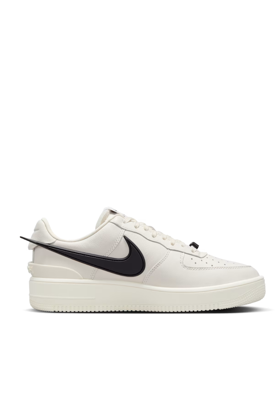 NK Sneakers Unisex