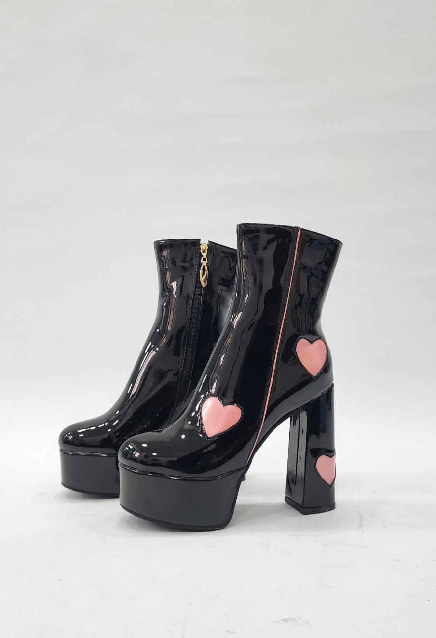 LOVE SHOE - BLACK