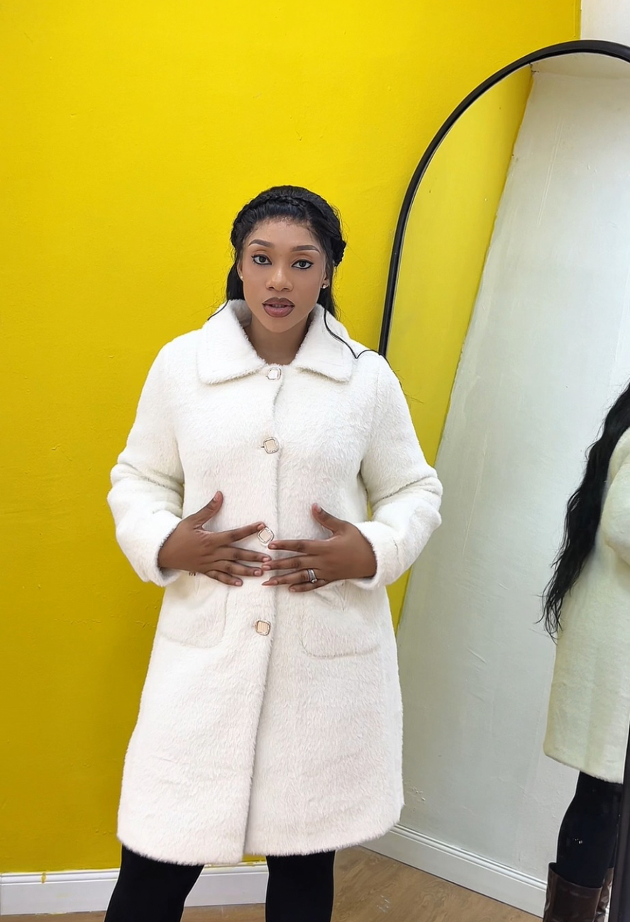 Off white Trench Fur coat