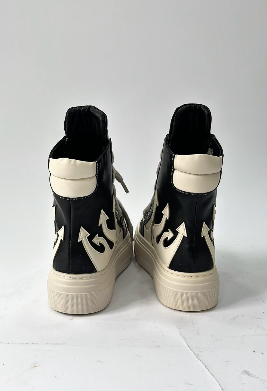 BLACK FLAME BOOTS -UNISEX