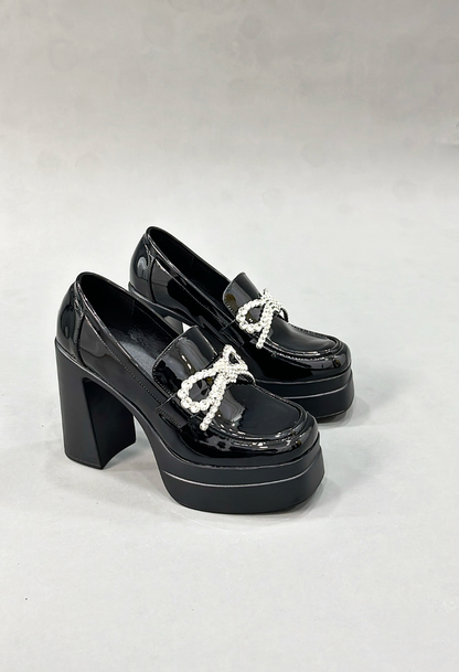 School Petty BOOT - BOW TIE