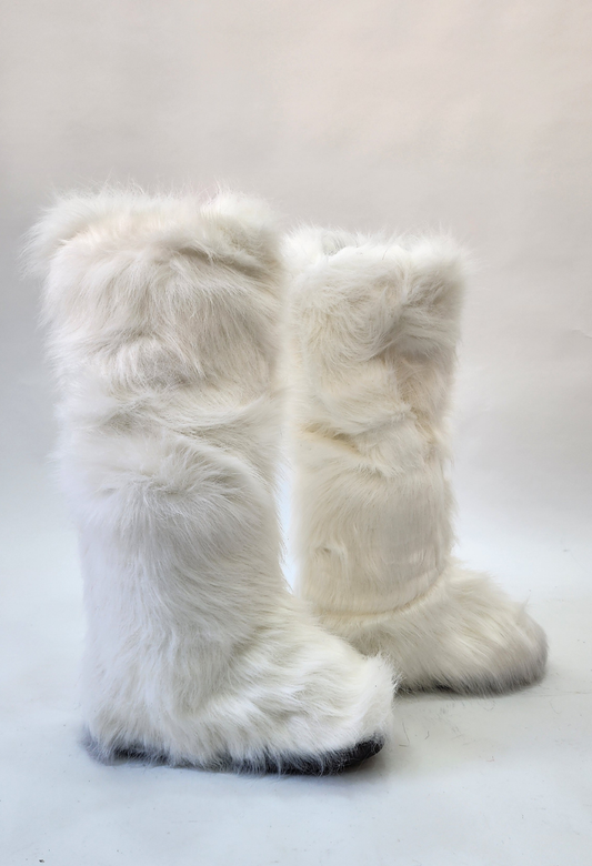 SNOW WHITE BOOTS (FUR)