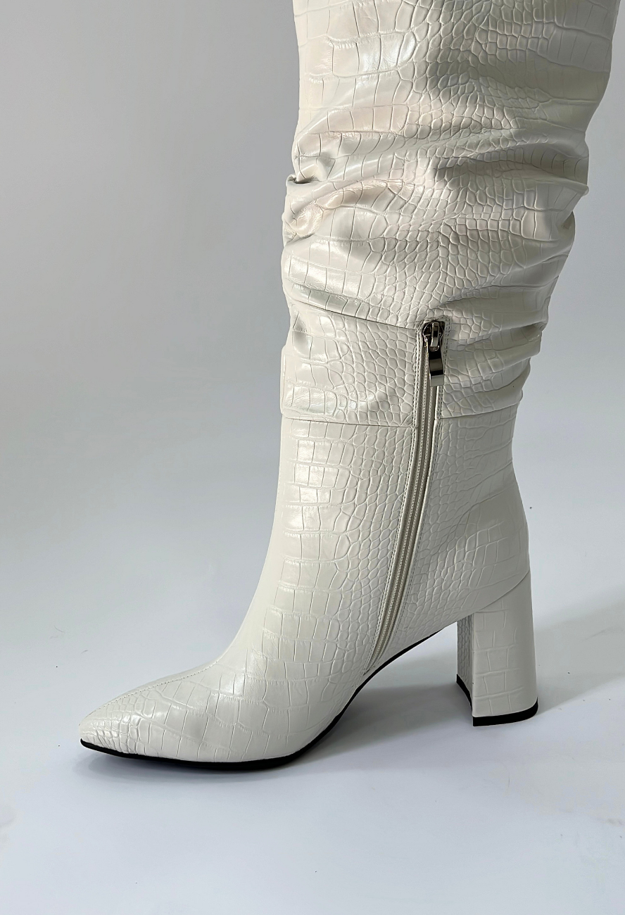 Kite Boots ( WHITE )