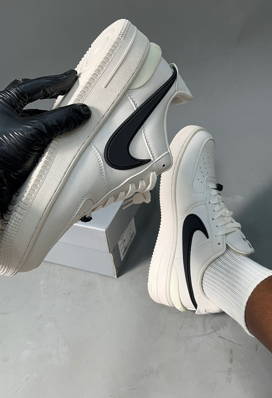 NK Sneakers Unisex