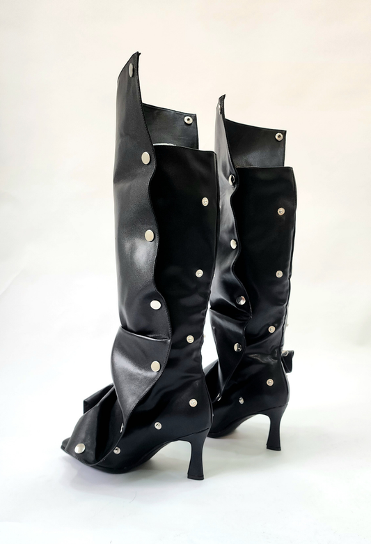 Scarlet Ruffle (BLACK)