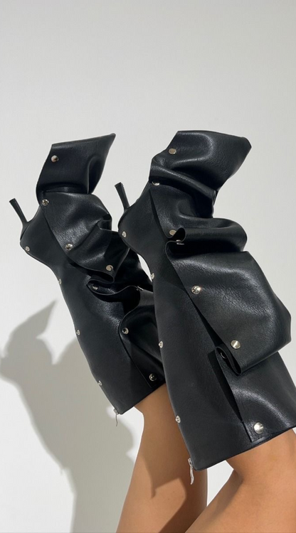 Scarlet Ruffle (BLACK)