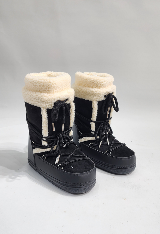 SNOW BOOTS - BLACK