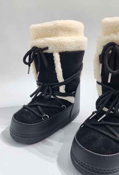 SNOW BOOTS - BLACK