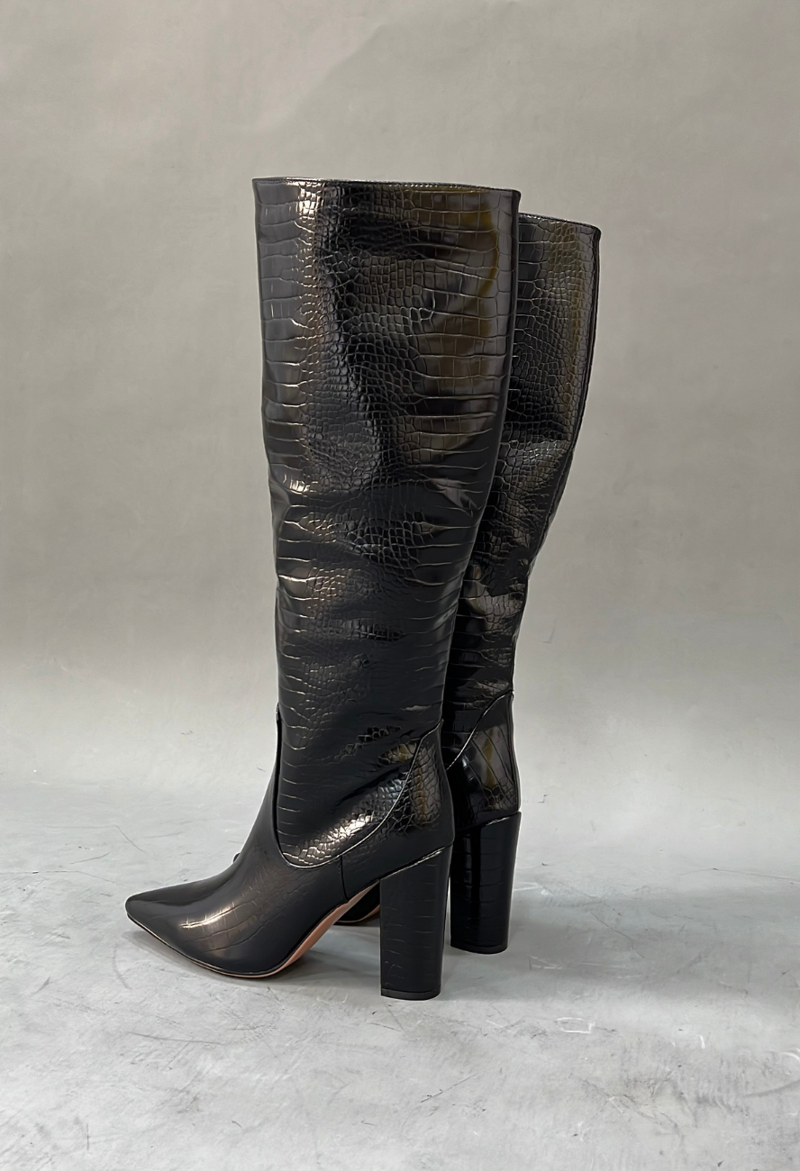 Noir Croc Boot (BLACK)