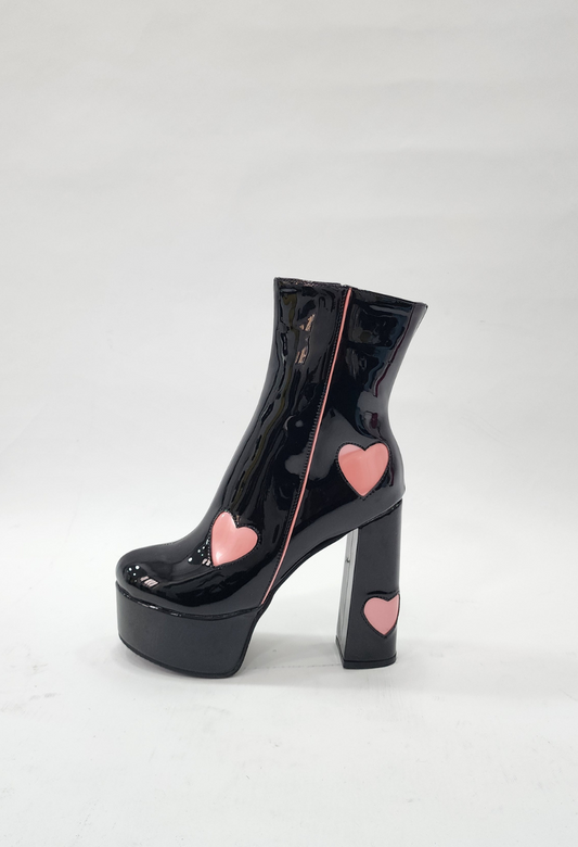 LOVE SHOE - BLACK