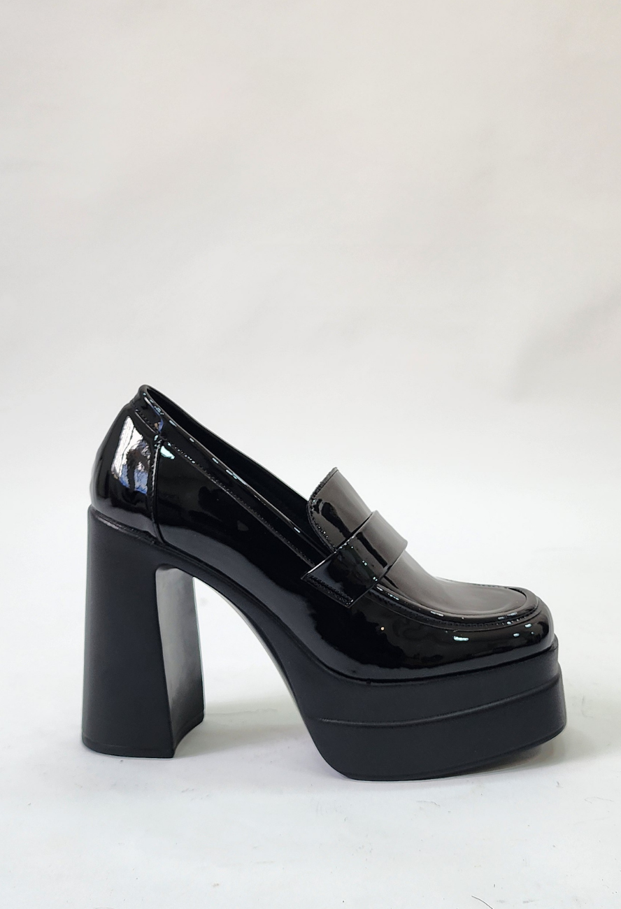 School Petty BOOT - MONDAY