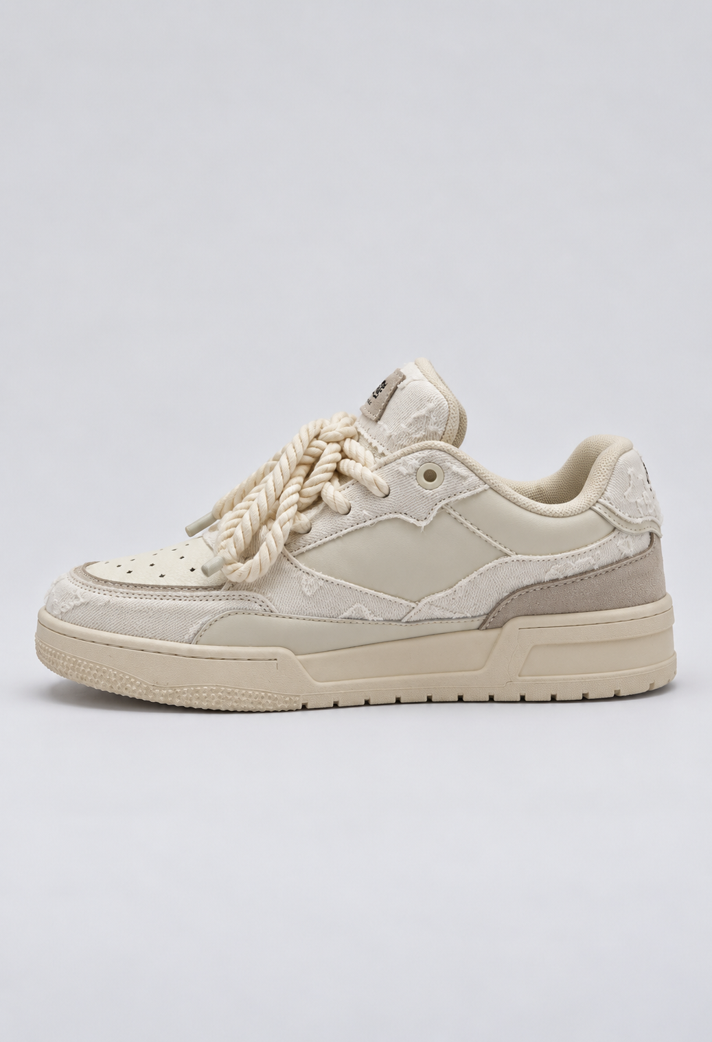 MQM RAVE WHITE SNEAKERS
