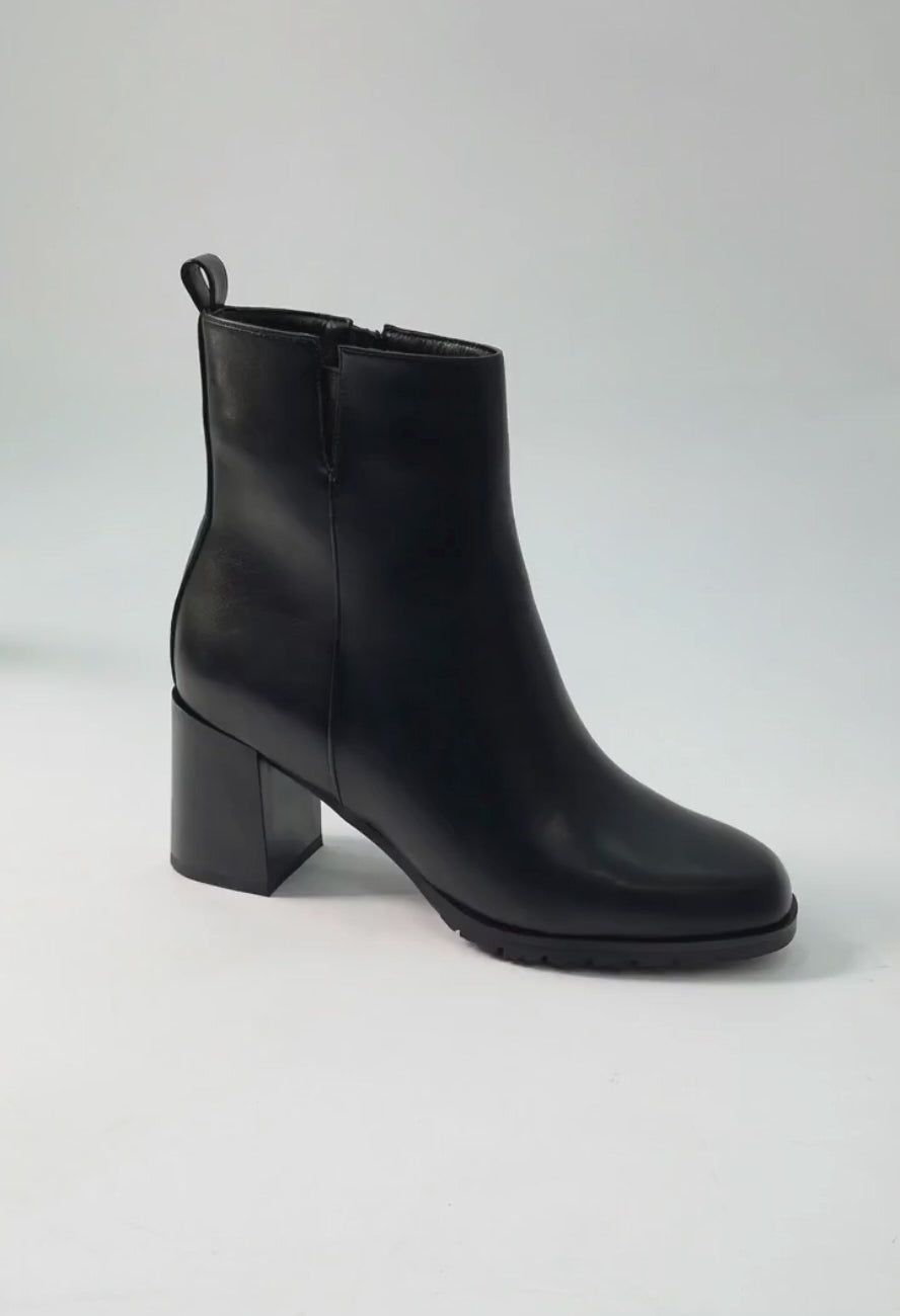 WORK - BLACK  BOOTS